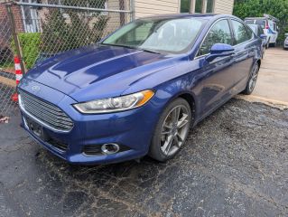 2013 Ford Fusion Titanium - Exterior Front Left Corner Image